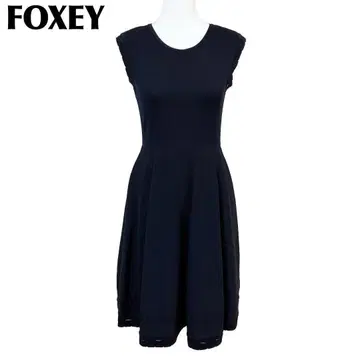 [ 새상품급 ] 폭시 썸머 니트 슬리브리스 원피스 플레어 40 블랙