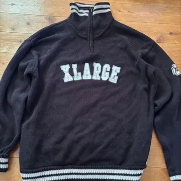 XLARGE 하프 지퍼