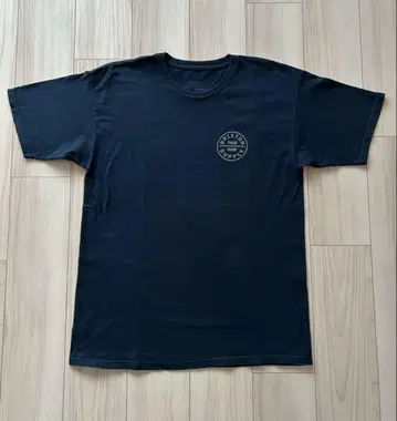 Brixton 로고 T셔츠 L 사이즈 블랙