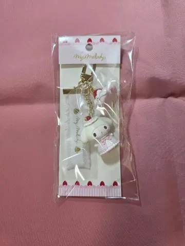 새상품 마이멜로디 키링 (딸기 휘핑 케이크)