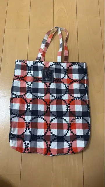 minaperhonen toastbag tambourine