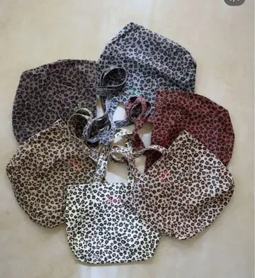 허그아워 오리지널 레오파드pt. 캔버스 숄더백