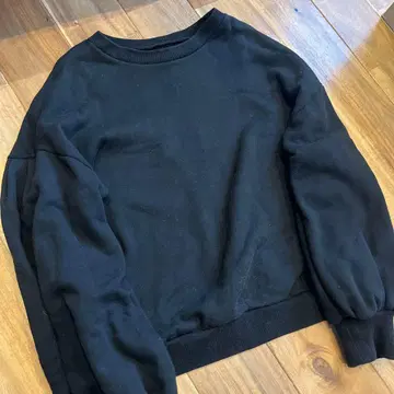 오시마레이 오시마레이 맨투맨 블랙