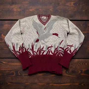 [ 50년대 ] CAMPUS 자카드 직조 V넥 스웨터
