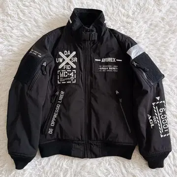 AVIREX MA-1 플라이트 자켓 블랙 자수 와펜 아우터