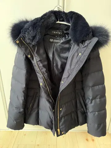 INDIVI 네이비 다운 자켓