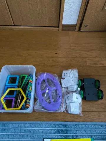 컬러풀한 자석 블록 세트