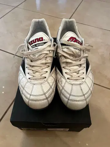 Mizuno Morelia2Japan 크로스 스티치 25.5