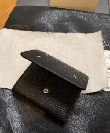 3단 폴더형 지갑