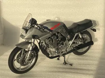 스즈키 GSX1100S 카타나 프라모델
