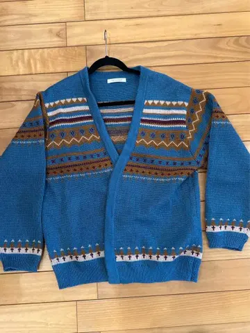 저널 스탠다드 니트 가디건