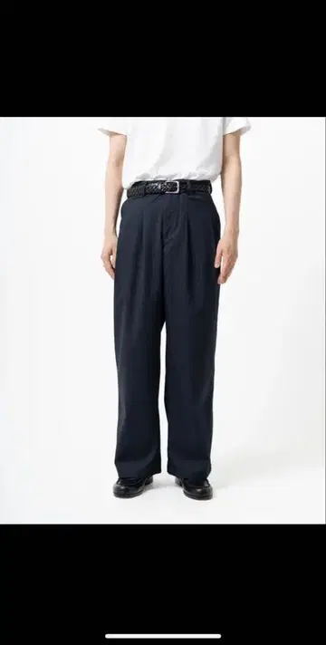 스트라이프 스트레이트 슬랙스 B5071 네이비