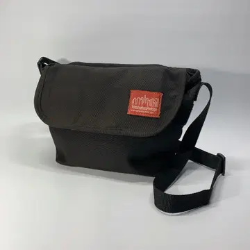맨해튼 포티지 메신저 백 블랙 XS 숄더 블랙