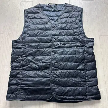 유니클로 울트라 라이트 다운 컴팩트 베스트 L 블랙