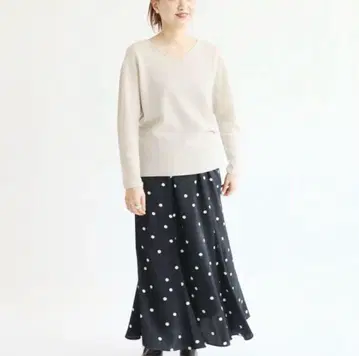 이에나 도트 머메이드 스커트