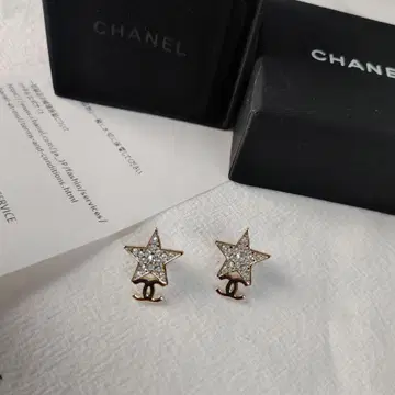 CC 마크 스타 별 귀걸이