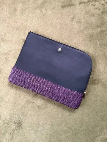 HELEN KAMINSKI 헬렌 카민스키 클러치백