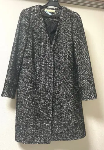 개럴개런트 트위드 노카라 롱 코트