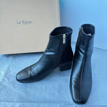 르 탈론 3.5cm 스퀘어핏 부츠 L 사이즈 르 탈론