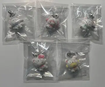 푹신푹신 스노우 메지루시 액세서리 산리오 가챠 키티 시나몬