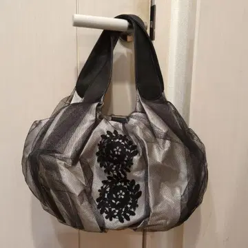 유키코 하나이 가방 블랙 레이스