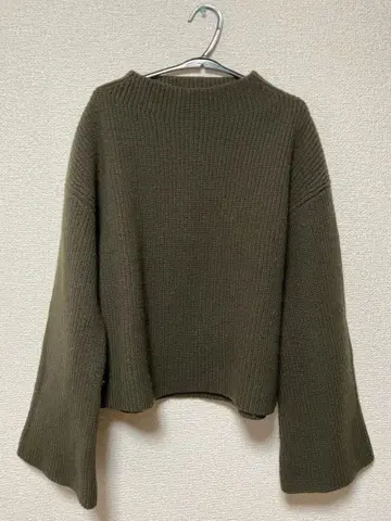FRAMeWORK 올리브 플레어 슬리브 니트