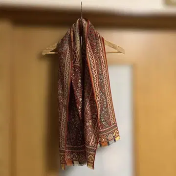 에트로 페이즐리 무늬 스톨