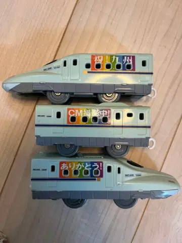 프라레일 JR 규슈 N700계 R편성 레인보우 랩핑