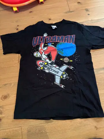 PUNK DRUNKERS 울트라맨 블랙 T셔츠 L 사이즈