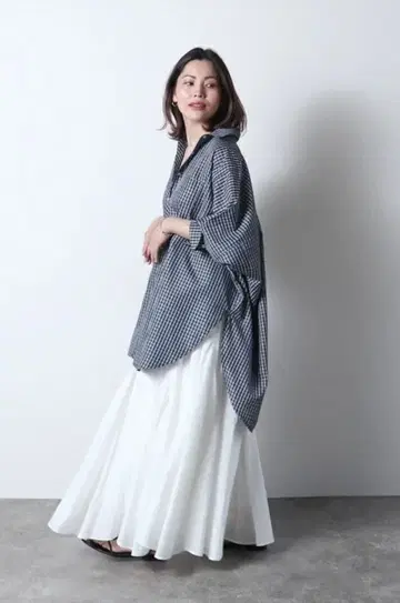 meri 미일리 체크 판초 셔츠 블랙