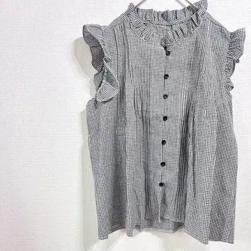 207 슬리브리스 셔츠 티셔츠 블라우스 버튼 화이트 블랙 체크 프릴