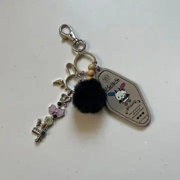 우사하나 스트랩 참 할로윈 아베일