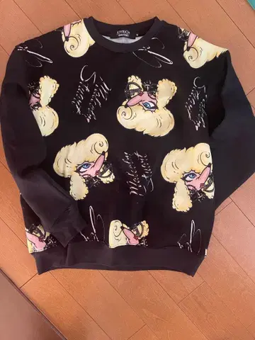 미사용 조이리치 x 말콤 스튜어트 올 패턴 맨투맨 트레이닝복