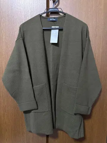 올리브 그린 긴팔 가디건