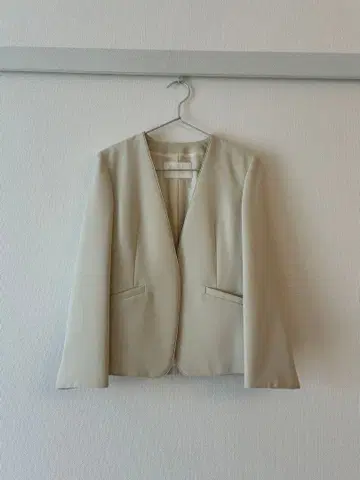Ballsey 베이지 노카라 자켓