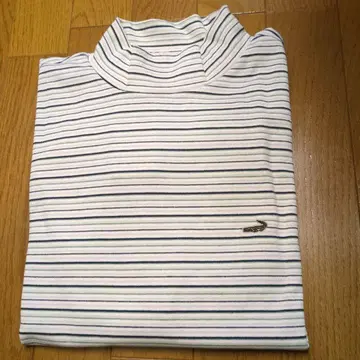 크로커다일 긴팔 하이넥 택 포함 새상품