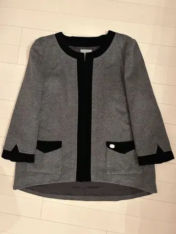 새상품급 DAISY LIN for FOXEY 데이지린 폭시 자켓