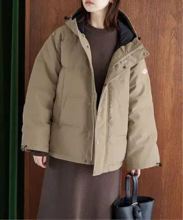 새상품급 SLOBE IENA 단톤 다운