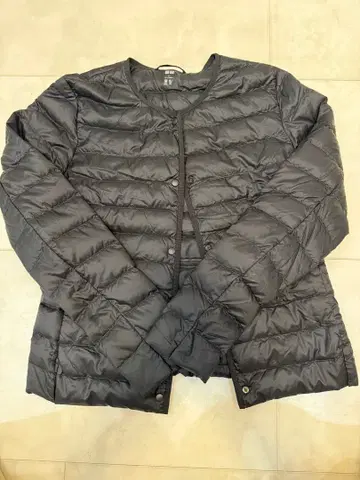 유니클로 울트라 라이트 다운 S 블랙