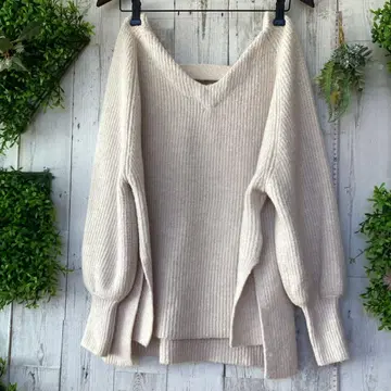 평평하게 놓았을 때 가슴 너비 68