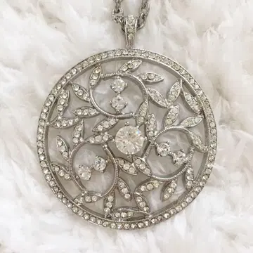 폭시 목걸이 클리어