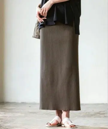 Noble 골지 타이트 스커트 40