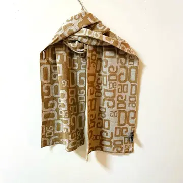 컨디션 최상 D&G 돌체&가바나 리버서블 머플러 로고