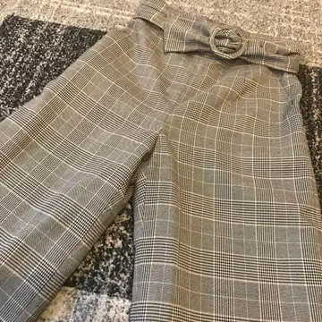 JILL STUART 체크 무늬 팬츠