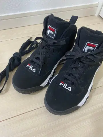 FILA 매쉬번 MB 24cm 블랙 하이컷