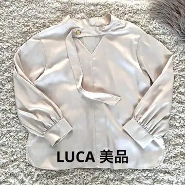 새상품급 LUCA 블라우스