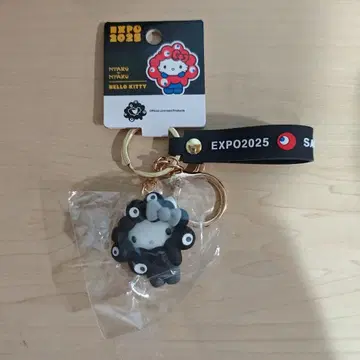 코스프레 키링 헬로키티 오사카 간사이 만박 산리오 블랙 미야쿠미야쿠