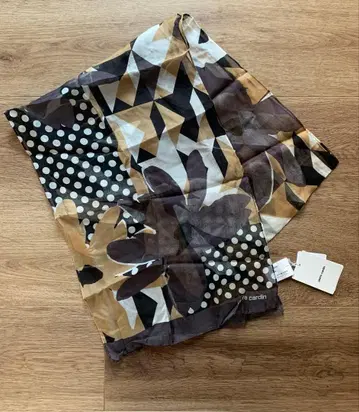 pierre cardin 스카프