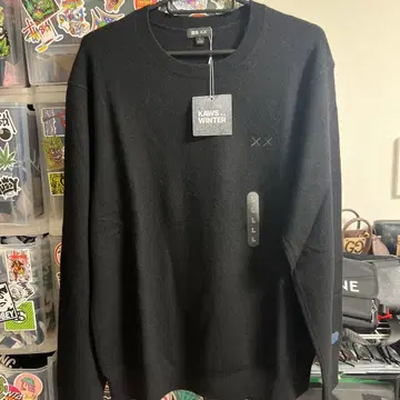 유니클로 x 카우스 캐시미어 100 크루넥 스웨터