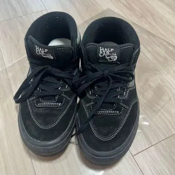 VANS 하프캡 블랙 스니커즈 26.0cm
